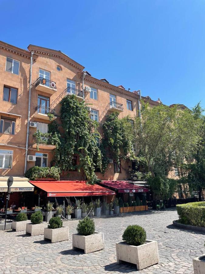 Apartment Called Cascade Jerevan Exteriör bild